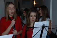 Kolędnicy z Gimnazjum Gminnego w starostwie