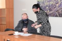 Przekazanie placu pod budowę pełnowymiarowej hali sportowej przy ZS nr 1, podpisanie protokołu