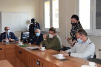 Przekazanie placu pod budowę pełnowymiarowej hali sportowej przy ZS nr 1, podpisanie protokołu