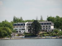 Jezioro Durowskie w Wągrowcu, Hotel "Pietrak"