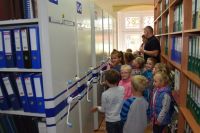 Wizyta dzieci z Przedszkola nr 1 w wągrowieckim starostwie