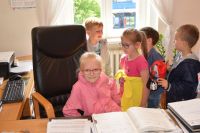 Wizyta dzieci z Przedszkola nr 1 w wągrowieckim starostwie