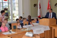 Wizyta dzieci z Przedszkola nr 1 w wągrowieckim starostwie