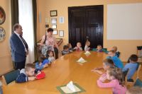 Wizyta dzieci z Przedszkola nr 1 w wągrowieckim starostwie