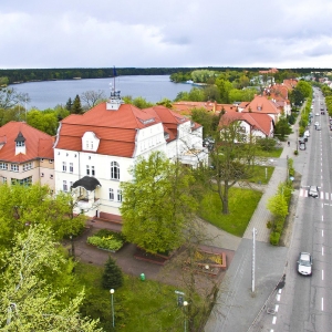 ul. Kościuszki z budynkiem starostwa