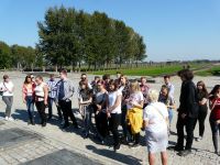 Uczniowie powiatowych szkół zwiedzili Muzeum Auschwitz - Birkenau