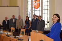 Awanse nauczycieli i akty powierzenia stanowisk dyrektorom w powiatowej oświacie