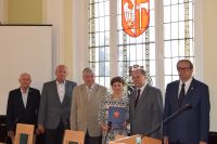 Awanse nauczycieli i akty powierzenia stanowisk dyrektorom w powiatowej oświacie
