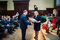 Uroczystość nadania i wręczenia sztandaru Powiatowi Wągrowieckiemu