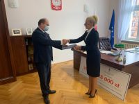 Stypendium WSHiU studia stacjonarne i niestacjonarne!