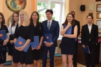 Najlepsi tegoroczni maturzyści nagrodzeni