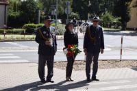 Delegacje oddały hołd ofiarom wojny