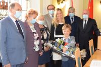Konkurs na maskotkę powiatu wągrowieckiego - nagrody za wyróżnienia wręczone
