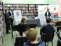 Vladan Stamenković w Powiatowej Bibliotece Publicznej w Wągrowcu