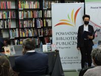 Vladan Stamenković w Powiatowej Bibliotece Publicznej w Wągrowcu