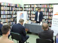Vladan Stamenković w Powiatowej Bibliotece Publicznej w Wągrowcu