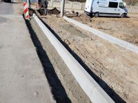 Rozpoczęto budowę chodnika z dostępem dla ruchu rowerowego na Antoniewskiej