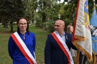 Delegacje złożyły wiązanki pod pomnikiem ofiar wojny przy ul. Kościuszki w Wągrowcu