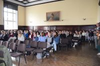Teatr „Kurtyna” z Krakowa w powiatowych placówkach oświatowych - relacja zdjęciowa
