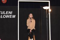 Inscenizacja poetycko - muzyczna „Otuleni słowem” w ZS nr 2 - relacja zdjęciowa