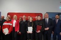 Wręczenie promes na dofinansowanie działalności Młodzieżowych Drużyn Pożarniczych z terenu powiatów chodzieskiego i...