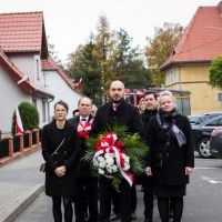 Delegacje Powiatu Wągrowieckiego uczciły w gminach Święto Niepodległości - Starosta Tomasz Kranc w Damasławku