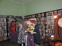 Wieczór poetycki Malgorzaty Osuch w powiatowej ksiąznicy