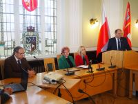 Spotkanie świąteczne w sali sesyjnej Starostwa Powiatowego w Wągrowcu