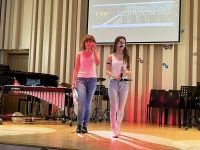 Koncert Noworoczny w PSM, na scenie uczniowie i nauczyciele PSM