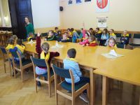Dzieci z Przedszkola nr 3 w Wągrowcu z wizytą w Starostwie Powiatowym