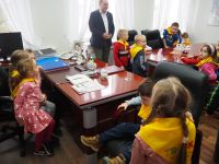 Dzieci z Przedszkola nr 3 w Wągrowcu z wizytą w Starostwie Powiatowym
