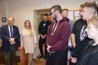 Uczniowie Zespołu Szkół w Gołańczy z wizytą u Starosty Wągrowieckiego