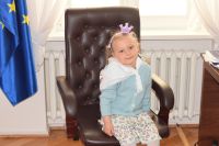 Wizyta dzieci z Przedszkola nr 2 w Wągrowcu w Starostwie Powiatowym - relacja zdjęciowa