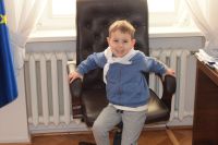 Wizyta dzieci z Przedszkola nr 2 w Wągrowcu w Starostwie Powiatowym - relacja zdjęciowa