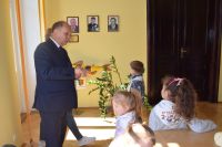 Wizyta dzieci z Przedszkola nr 2 w Wągrowcu w Starostwie Powiatowym - relacja zdjęciowa