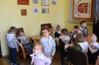Wizyta dzieci z Przedszkola nr 2 w Wągrowcu w Starostwie Powiatowym - relacja zdjęciowa