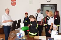 Młodzieżowa Drużyna Pożarnicza z Popowa Kościelnego z wizytą u Starosty Wągrowieckiego