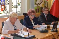 Zarząd Powiatu z wotum zaufania i absolutorium za wykonanie budżetu