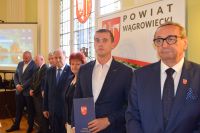 Wręczenie aktów mianowania nauczycielom placówek prowadzonych przez Powiat Wągrowiecki