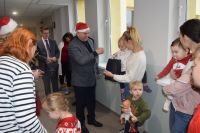 Mikołajki na oddziale dziecięcym wągrowieckiego szpitala