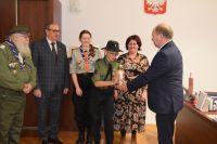 Betlejemskie Światełko Pokoju w Starostwie Powiatowym w Wągrowcu