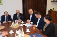 Podpisano umowę na realizację koncepcji rozbudowy drogi powiatowej nr 1609P w Rąbczynie