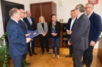 Podpisano umowę na realizację koncepcji rozbudowy drogi powiatowej nr 1609P w Rąbczynie