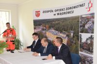 Uroczyste przekazanie nowego ambulansu dla Szpitala Powiatowego w Wągrowcu