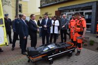 Uroczyste przekazanie nowego ambulansu dla Szpitala Powiatowego w Wągrowcu