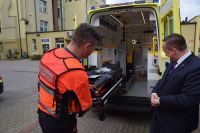 Uroczyste przekazanie nowego ambulansu dla Szpitala Powiatowego w Wągrowcu