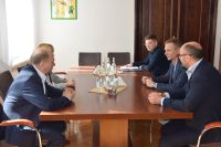 Umowa na rozbudowę drogi powiatowej nr 1610P w Przysieczynie wraz z budową ścieżki pieszo - rowerowej podpisana