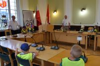 Włodarzy powiatu odwiedziły dzieci z Przedszkola nr 4 w Wągrowcu