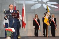 Uroczysty apel i otwarcie Wystawy Symboli Narodowych w ZS nr 1