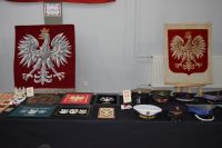 Uroczysty apel i otwarcie Wystawy Symboli Narodowych w ZS nr 1